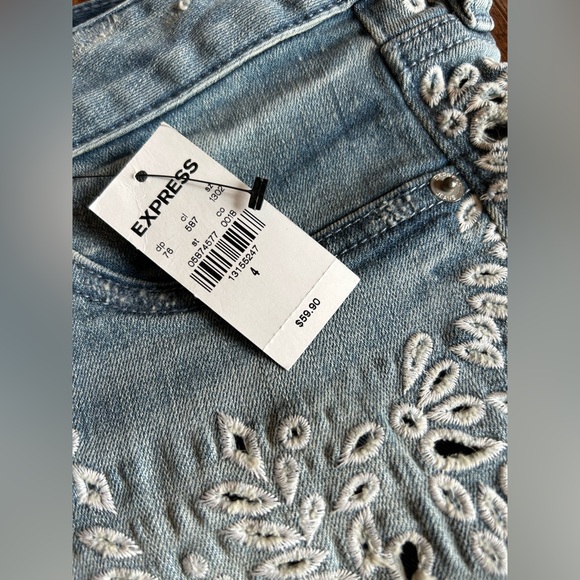 Express Embroidered Denim Cutoffs - Picture 4 of 8